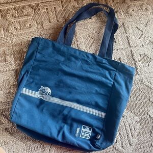 Limited edition world surf league is open surf Kelly slater Blue Tote Bag